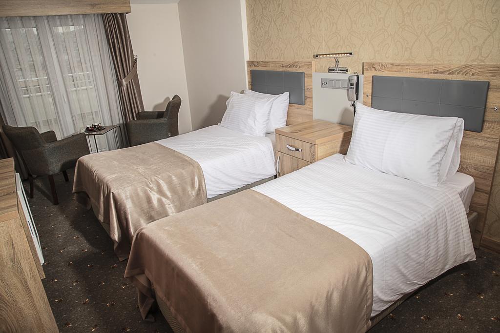 Remila Hotel Cocaeli Quarto foto